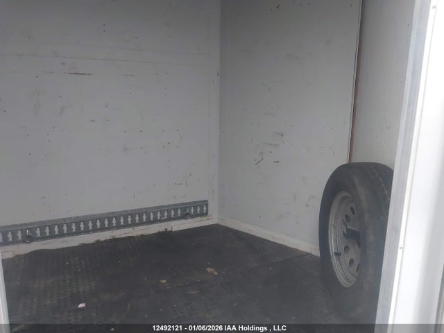 5NHUHA223JW077326 Hauler Trailer