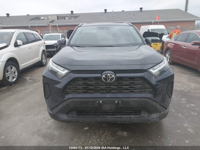 12492172 :رقم المزاد ، 2T3R1RFV8PW342233 vin ، 2023 Toyota Rav4 Xle/xle Premium مزاد بيع