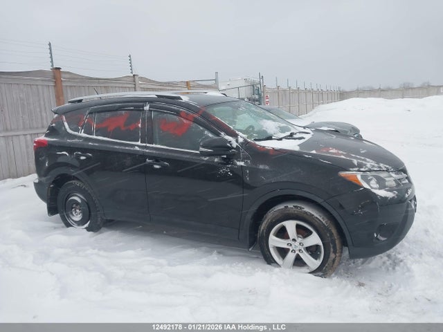 2T3ZFREV8FW145919 Toyota RAV4 LE