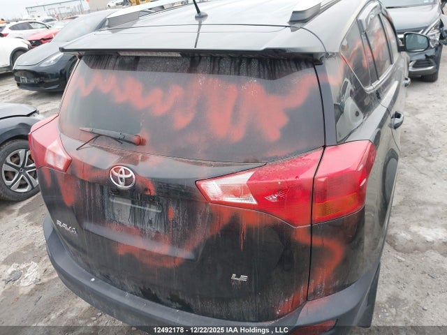 2T3ZFREV8FW145919 Toyota RAV4 LE