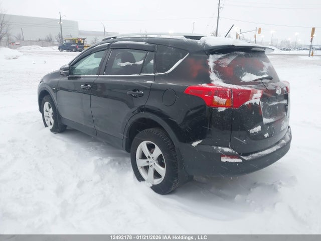 2T3ZFREV8FW145919 Toyota RAV4 LE