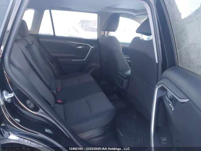 2T3RWRFV8KW014496 Toyota Rav4 Hybrid Xle