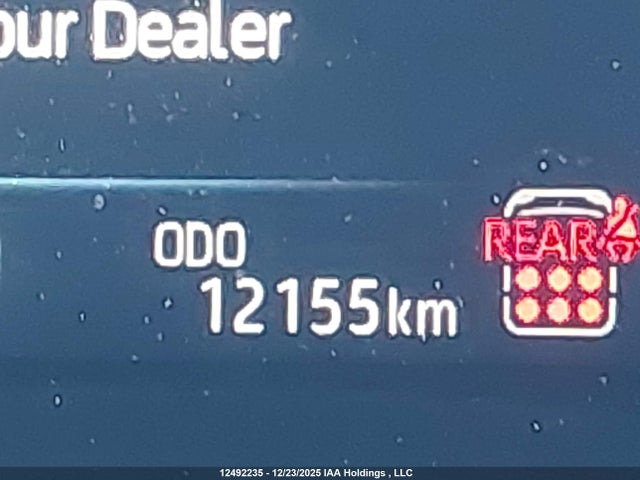 2025 Toyota Sienna Le 8-passenger მანქანა იყიდება აუქციონზე, vin: 5TDGRKEC8SS240688, აუქციონის ნომერი: 12492235