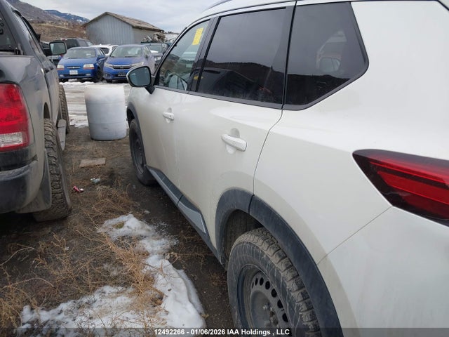 JN8BT3DD0PW305041 Nissan Rogue Platinum