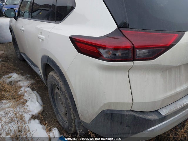 JN8BT3DD0PW305041 Nissan Rogue Platinum
