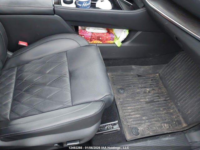 JN8BT3DD0PW305041 Nissan Rogue Platinum