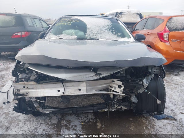 4T1B61HK9KU242103 Toyota Camry