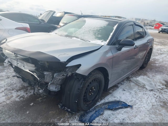 4T1B61HK9KU242103 Toyota Camry