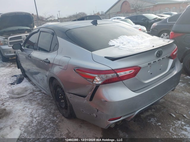 4T1B61HK9KU242103 Toyota Camry