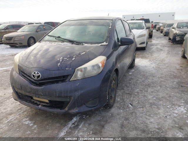 12492291 :رقم المزاد ، VNKKTUD39EA002513 vin ، 2014 Toyota Yaris مزاد بيع