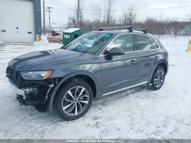 Audi Q5 Progressiv 2021 WA1EAAFYXM2036613 Image 2