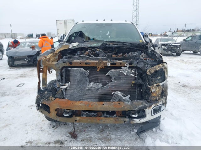 12492348 :رقم المزاد ، 1FT8W3DM9REE68406 vin ، 2024 Ford F350 مزاد بيع
