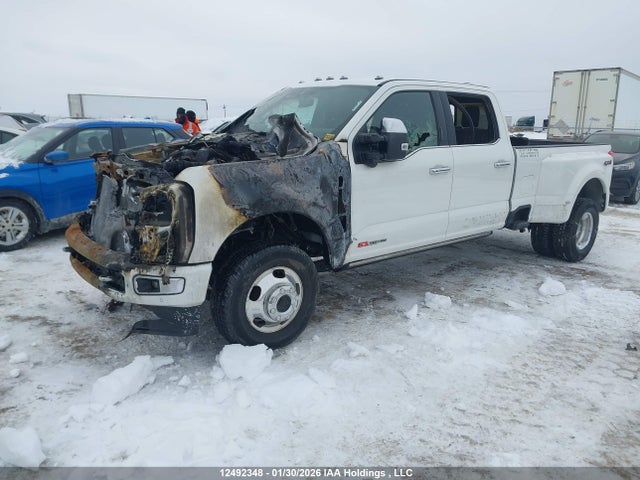12492348 :رقم المزاد ، 1FT8W3DM9REE68406 vin ، 2024 Ford F350 مزاد بيع
