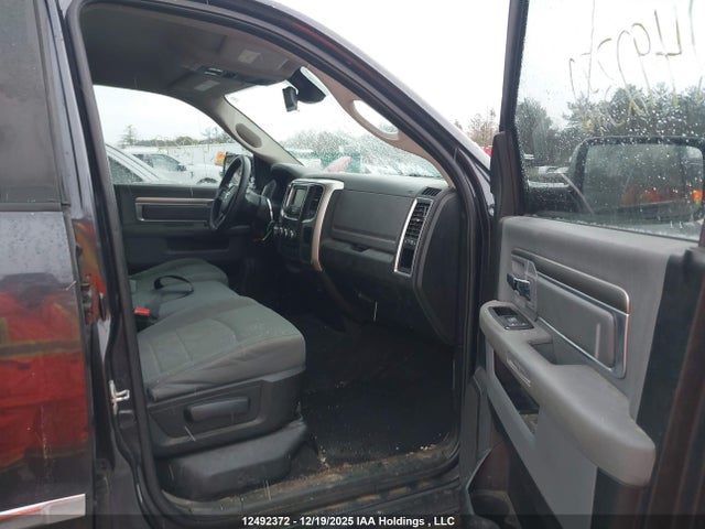 12492372 :رقم المزاد ، 1C6RR7GG5ES463571 vin ، 2014 Ram 1500 Slt مزاد بيع