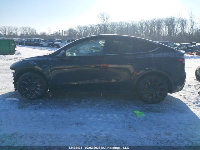 7SAYGDEE1NF319008 Tesla Model Y Long Range