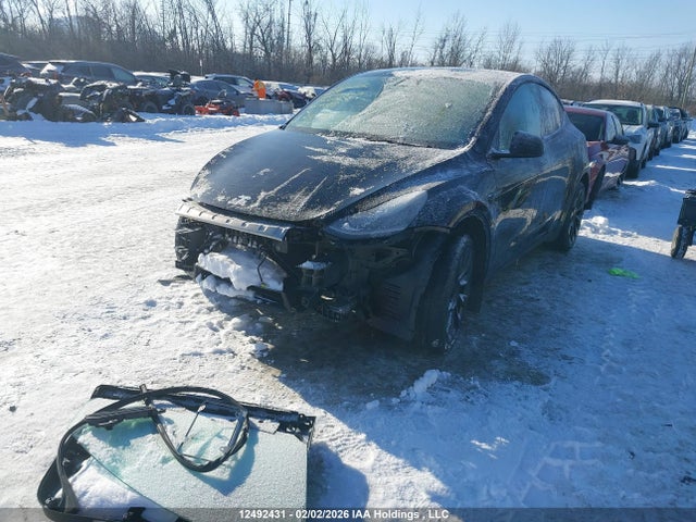 7SAYGDEE1NF319008 Tesla Model Y Long Range