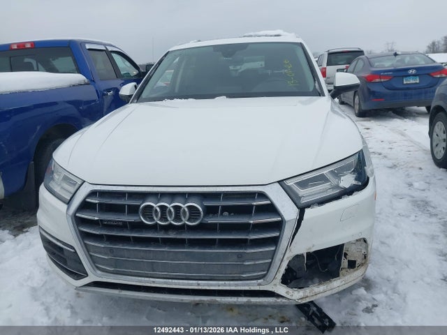 WA1BNAFY5L2074451 Audi Q5 45 Progressiv