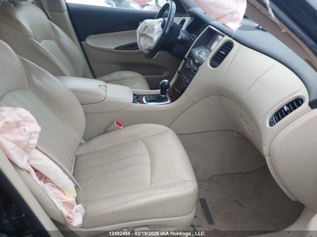 JN1BJ0RR8GM262457 Infiniti QX50