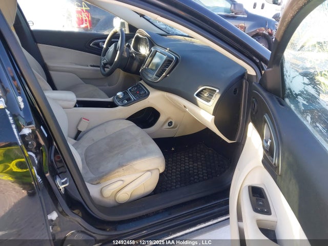 Chrysler 200 LX 2017 1C3CCCFB2HN509847 Image 5