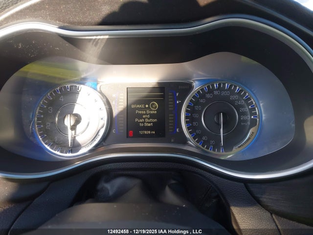 Chrysler 200 LX 2017 1C3CCCFB2HN509847 Image 7