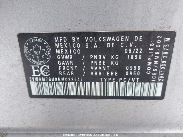 3VWGM7BU8NM033647 Volkswagen Jetta Highline
