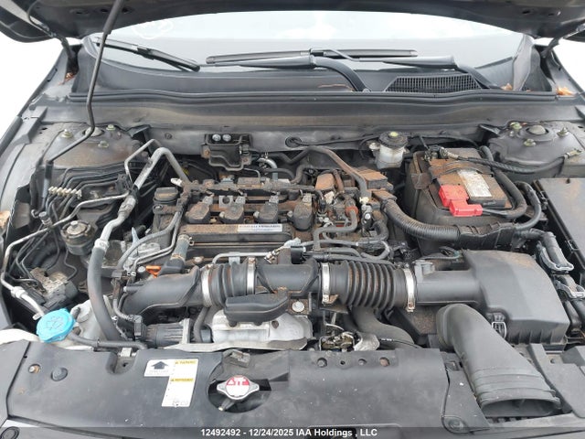 2018 Honda Accord Touring მანქანა იყიდება აუქციონზე, vin: 1HGCV1F94JA804518, აუქციონის ნომერი: 12492492