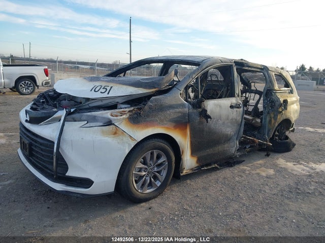 Продаж на аукціоні авто 2025 Toyota Sienna Le 8-passenger, vin: 5TDGRKEC6SS265864, номер лоту: 12492506