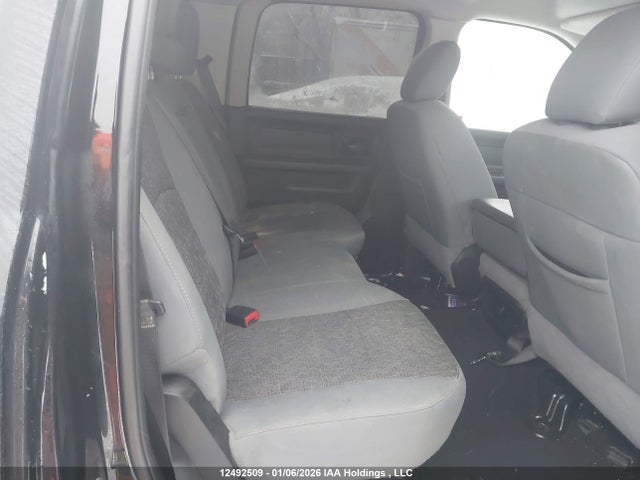 3C6RR7KT1KG671129 RAM 1500 Classic Tradesman