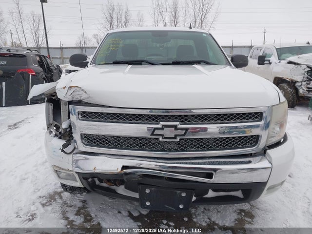 Продаж на аукціоні авто 2011 Chevrolet Silverado C1500 Lt, vin: 1GCNCSE06BZ327468, номер лоту: 12492572