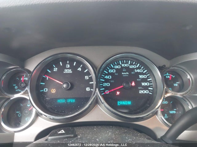 Продаж на аукціоні авто 2011 Chevrolet Silverado C1500 Lt, vin: 1GCNCSE06BZ327468, номер лоту: 12492572