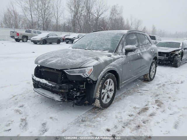 WA1AECF30M1052134 Audi Q3 45 Komfort