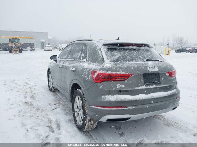 WA1AECF30M1052134 Audi Q3 45 Komfort