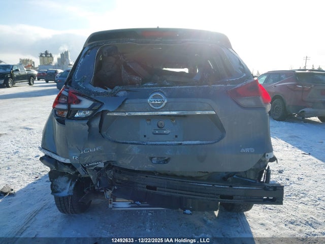 5N1AT2MV2JC825188 Nissan Rogue