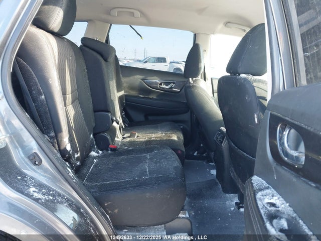 5N1AT2MV2JC825188 Nissan Rogue