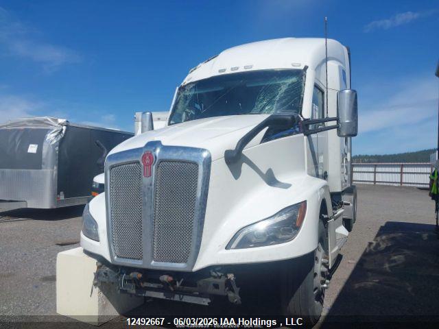 12492667 :رقم المزاد ، 1XKYD49X0PJ998500 vin ، 2023 Kenworth  مزاد بيع