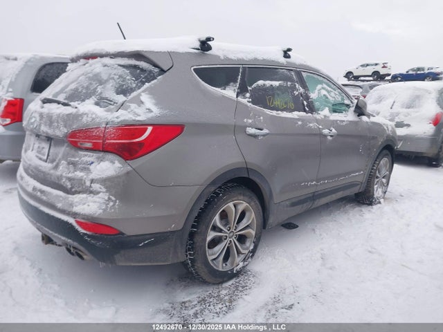 5XYZUDLA3GG371701 Hyundai Santa Fe Sport 2.0t Limited