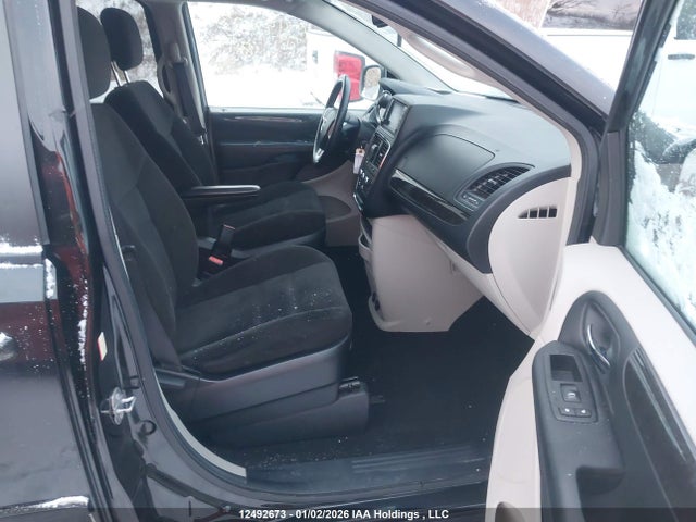 2C4RDGBGXFR736599 Dodge Grand Caravan Se/sxt