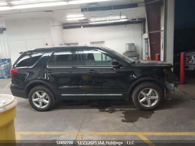 1FM5K8D88HGD71761 Ford EXPLORER XLT