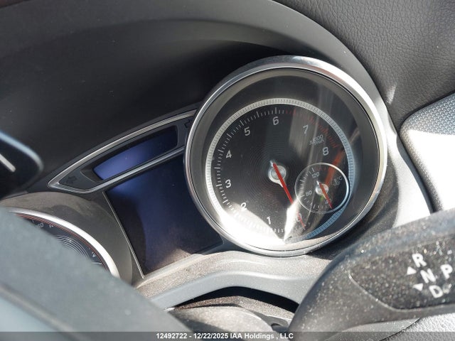 WDCTG4GB7KJ572598 Mercedes-Benz Gla 250 4matic