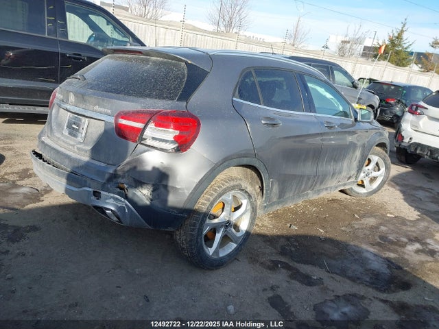WDCTG4GB7KJ572598 Mercedes-Benz Gla 250 4matic