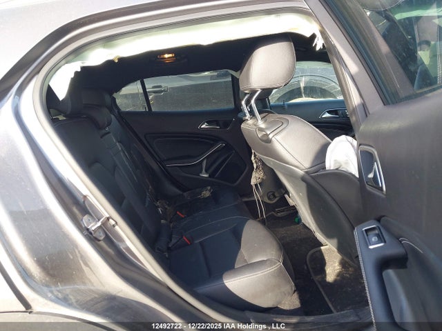 WDCTG4GB7KJ572598 Mercedes-Benz Gla 250 4matic