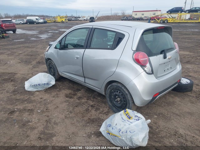 Chevrolet ll0 2015 KL8CD6S92FC766392 Image 3