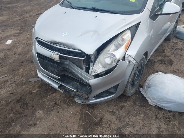 Chevrolet ll0 2015 KL8CD6S92FC766392 Image 6