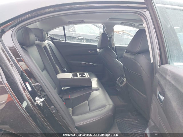 19UUB3F59GA800818 Acura TLX TECH
