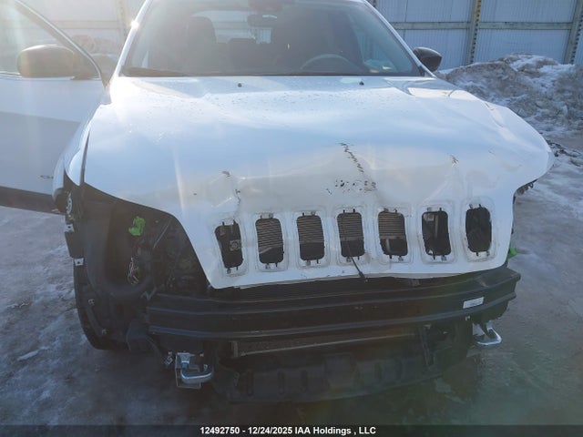 1C4PJMDX5ND517000 Jeep Cherokee Limited