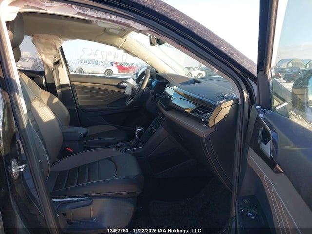 3VV4X7B21RM046985 Volkswagen TAOS SEL