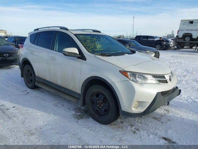 Продажа на аукционе авто 2015 Toyota Rav4 Xle, vin: 2T3RFREV5FW270067, номер лота: 12492768