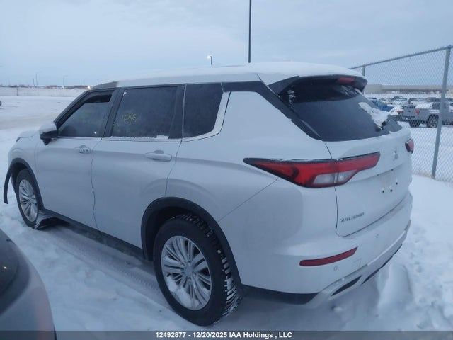 JA4J4UA8XPZ615885 Mitsubishi Outlander Se/se Black Edition/se Technology/se Special