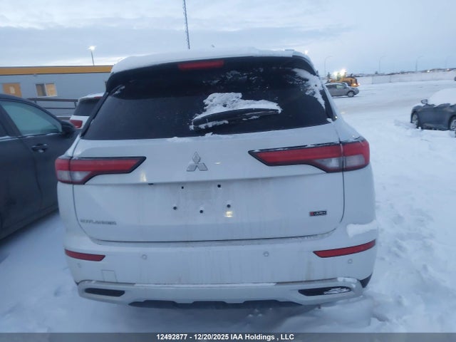 JA4J4UA8XPZ615885 Mitsubishi Outlander Se/se Black Edition/se Technology/se Special