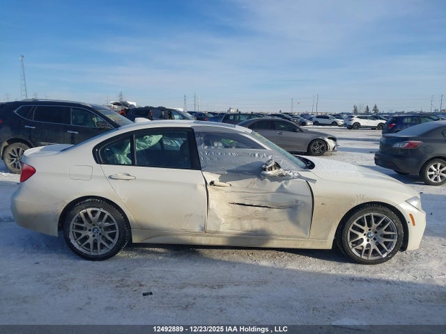 BMW 335 XI 2014 WBA3B9C56EF588085 Image 13